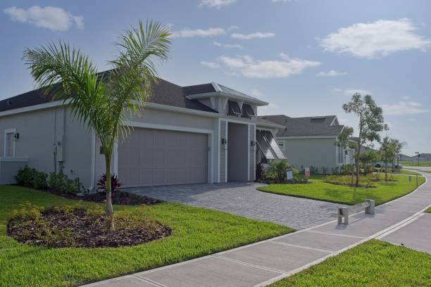 Best Cobblestone Driveway Paving in Aledo, IL